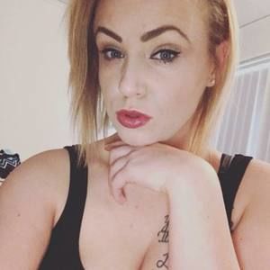 Meet your Posher, Candi